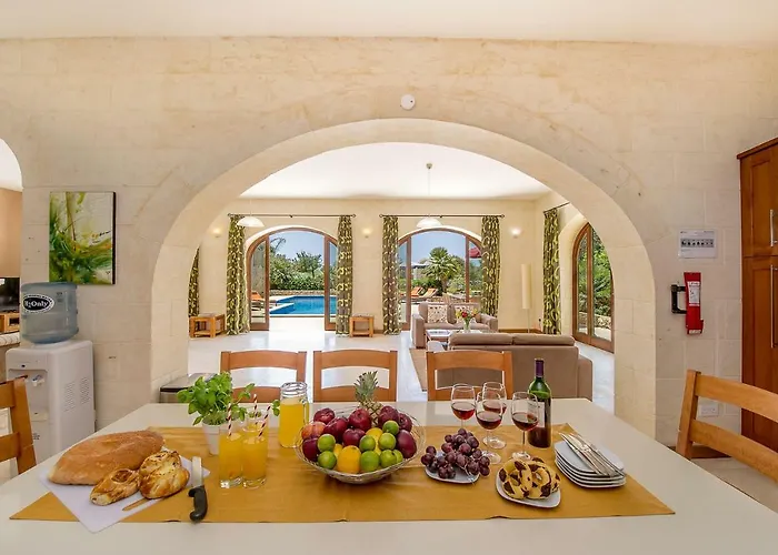 The Olives Landsted San Lawrenz